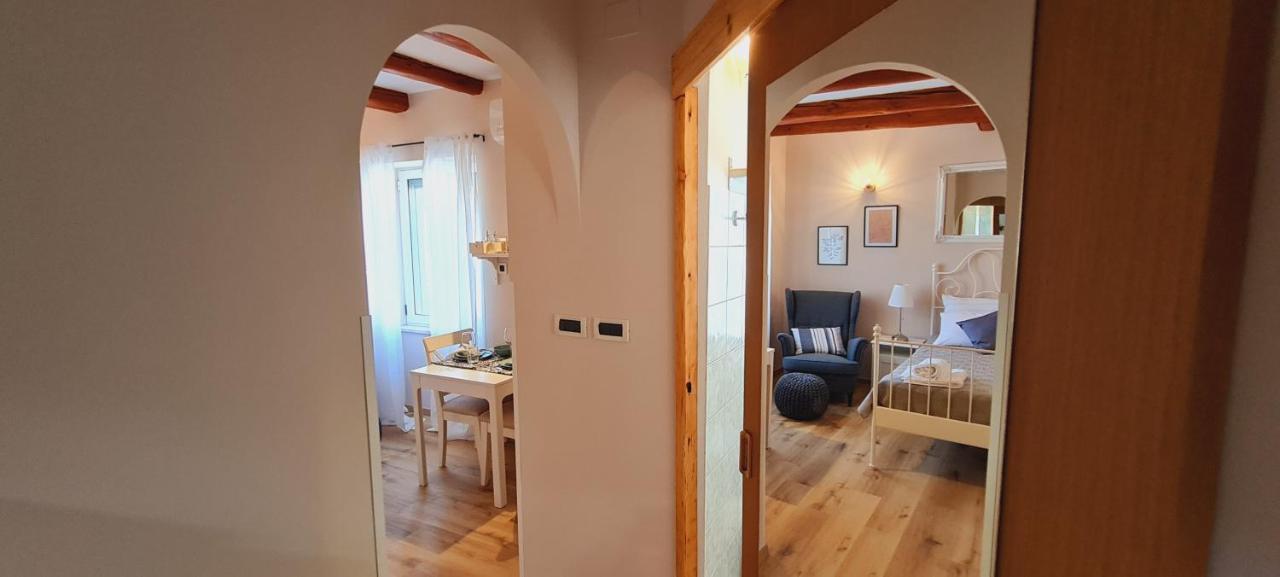 Studio Apartments Malu Pula Extérieur photo